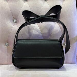 Elegant Black Women's Bag